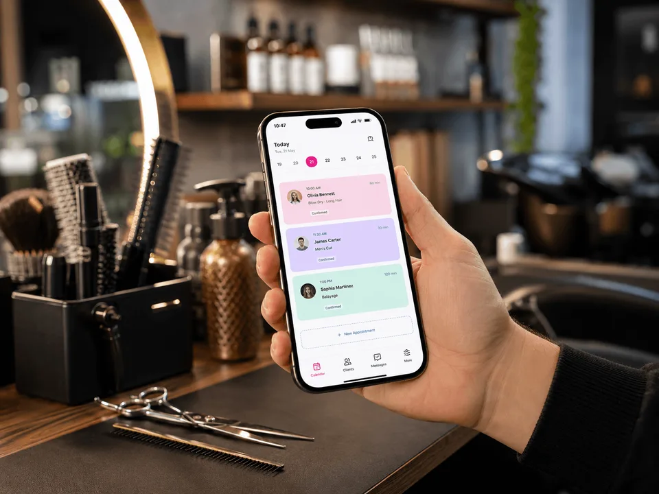 Agenda móvil de servicios en un salón usando PlanPy